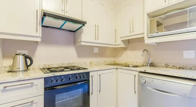 Апартаменты Bonne Esperance Studio Apartments