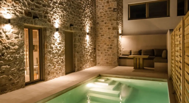 Номер Luxury Дуплекс с 2 комнатами Mani Luxury Suites and Studios in Gytheio with Private Pools