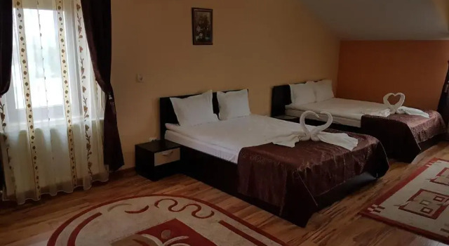 Четырёхместный номер Standard Motel Imperial