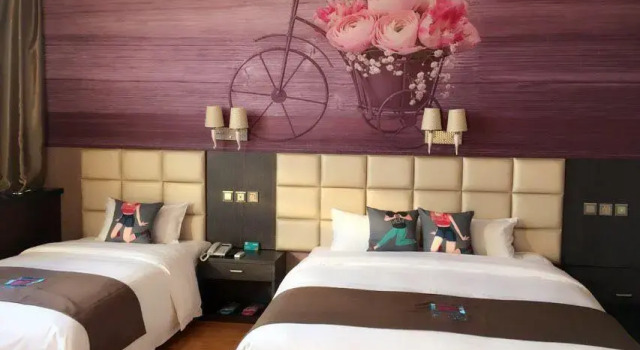 Pai Hotel Kaifeng Henan University Aquarium, Book Hotel Kaifeng Henan