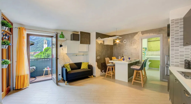 Апартаменты Casa Gio Few Minutes From the Lake