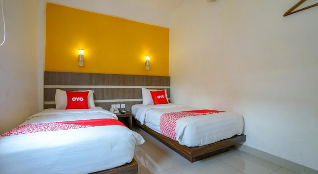 Двухместный люкс OYO 1727 Hotel 929