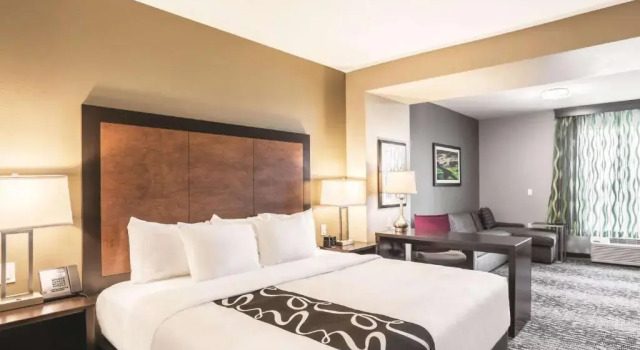 Двухместный номер Executive La Quinta Inn & Suites by Wyndham Walla Walla