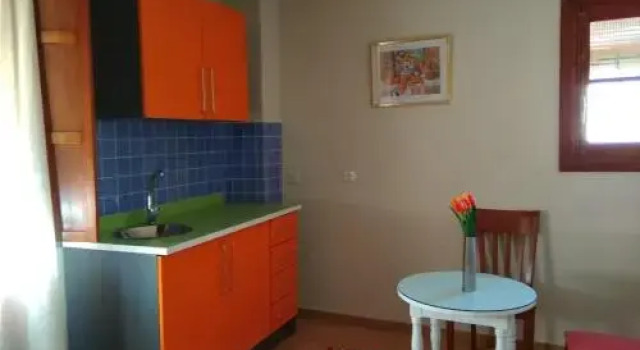 Hostal Restaurante Milenium, Забронировать Гостевой дом Отели Badajoz Province с парковкой, Парковка