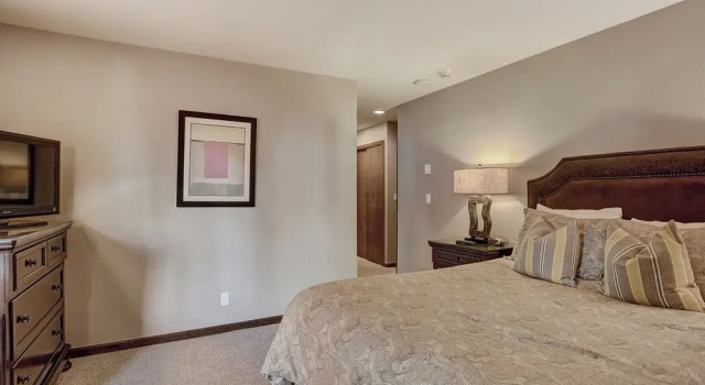 Remodeled 2br Condo, Private Balcony With Beaver Creek Mountain View, Steps From Avon Gondola 2 Bedroom Condo by RedAwning