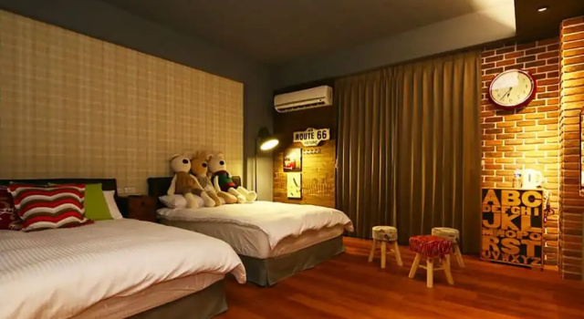 Vierer Suite Spring Tree