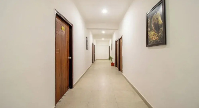 Treebo The Living Tree, Rezerwuj Hotel Hajdarabad 