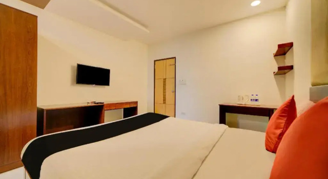 Prowell Caprock By OYO Rooms, Rezerwuj Hotel Hajdarabad 