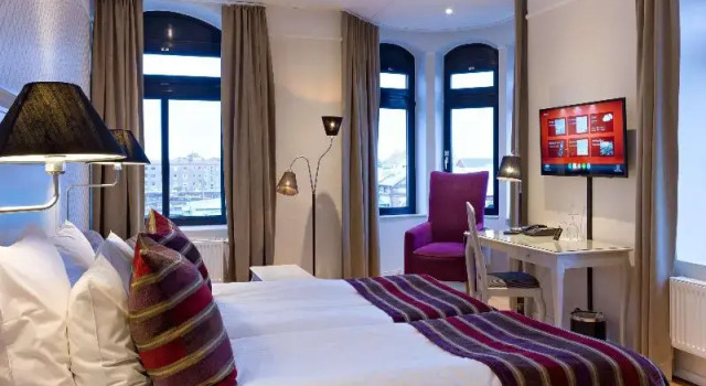Четырёхместный номер Superior Grand Halmstad, WorldHotels Crafted