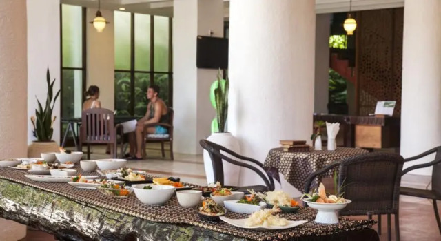 Alis Hotel, Забронировать Курортный отель Отели провинции Краби с парковкой, рядом с Ao Nang Krabi Boxing Stadium, Парковка