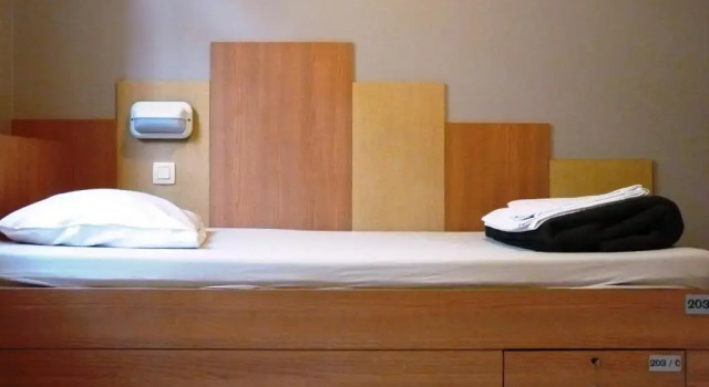 Кровать в общем номере (женский номер) Sleep Well Youth Hostel