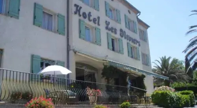 Номер Standard Hotel Les Oliviers