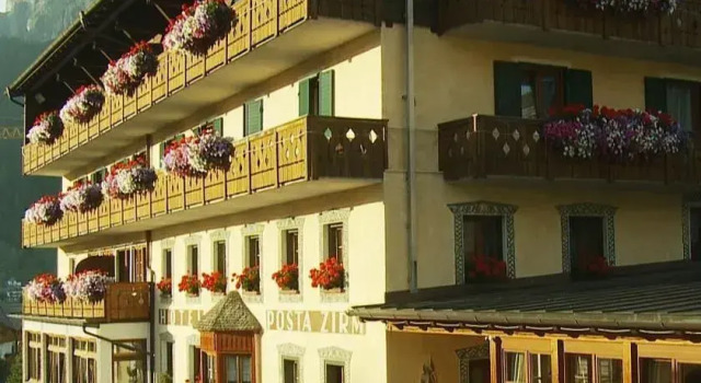 Posta Zirm Hotel