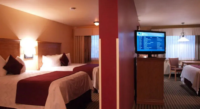 Семейный люкс Best Western Plus Caldwell Inn & Suites