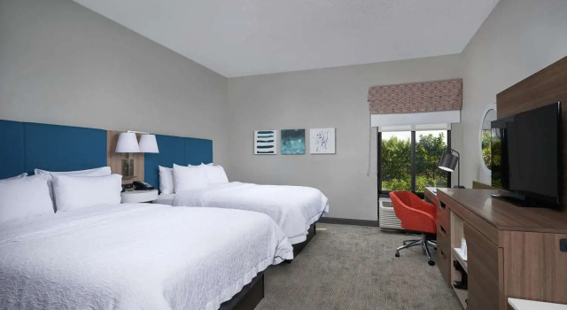 Номер Standard с балконом Hampton Inn Juno Beach
