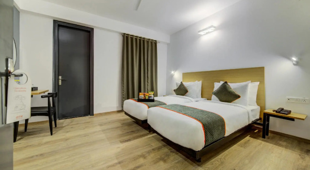 OYO Townhouse 083 Sector 38, Gurgaon
