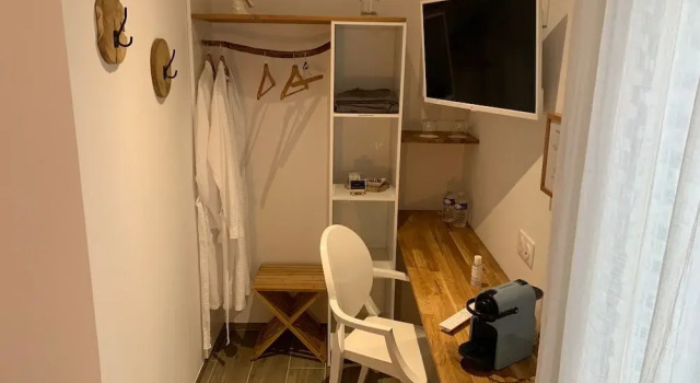 Le patio d'Oscar, Varaa Hotelli Failly Lothringen