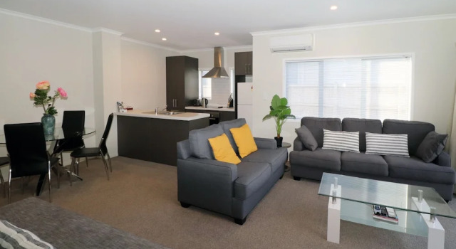 3 Brm Apartment on Jones Crescent