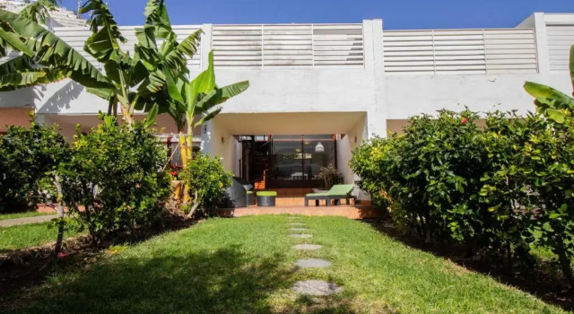 Коттедж Flatguest Pr Beach - Terrace + Garden + 24H