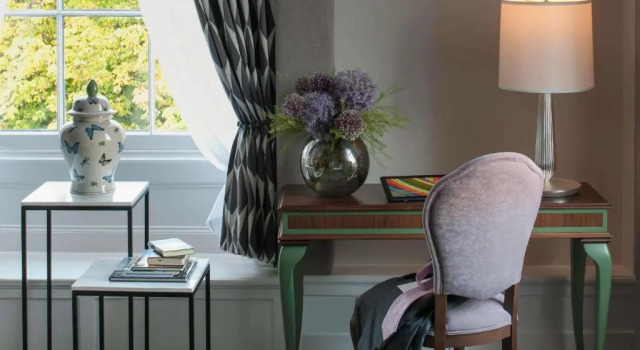 Полулюкс Queens Hotel Cheltenham