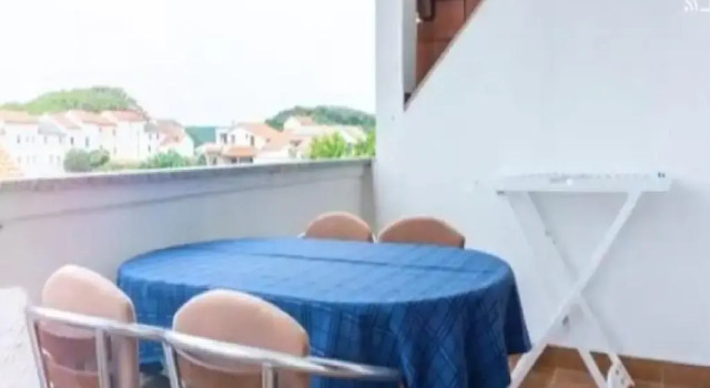 Апартаменты с 2 комнатами с балконом и с видом на море Apartments Snjezana