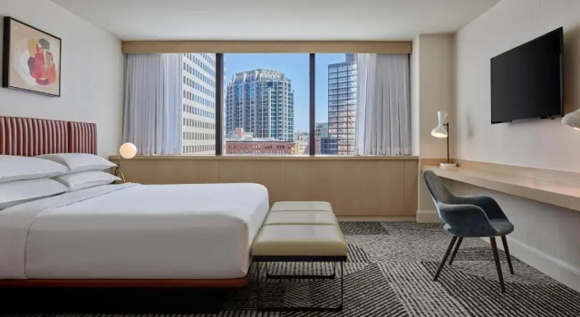 Люкс Presidential c 1 комнатой Sheraton Denver Downtown Hotel