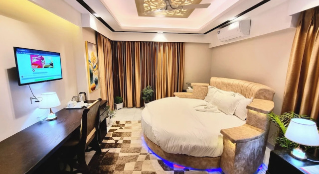 Xpressmall Hotels & Resorts