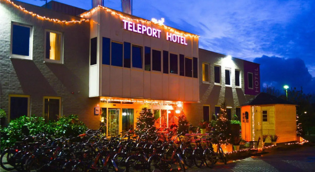 Amsterdam Teleport Hotel