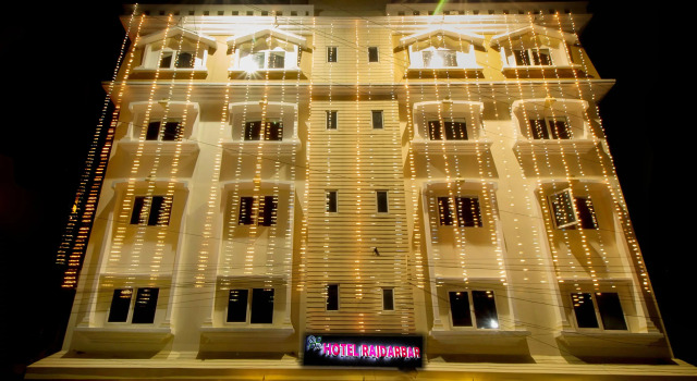 Rajdarbar Hotel & Banquets, Prenota Hotel Siliguri West Bengal