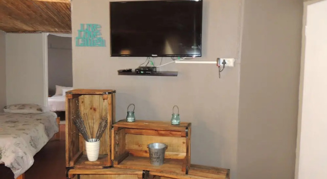 Коттедж Cango Retreat