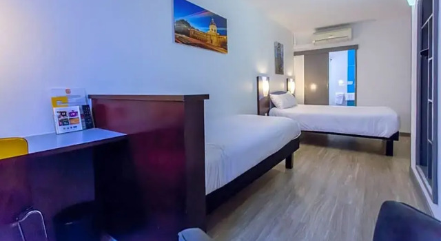 Номер Privilege Hôtel The Originals Access - proche centre-ville - Gare