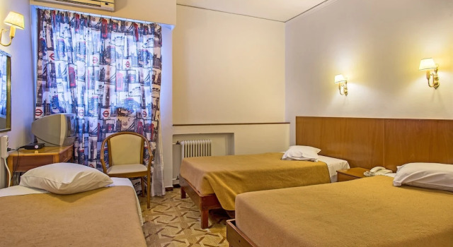 Трёхместный номер Standard Nefeli Hotel