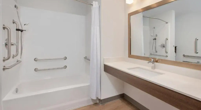 Люкс WoodSpring Suites Washington DC Northeast Greenbelt