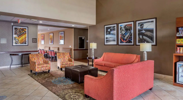 Comfort Suites Southfield/Detroit