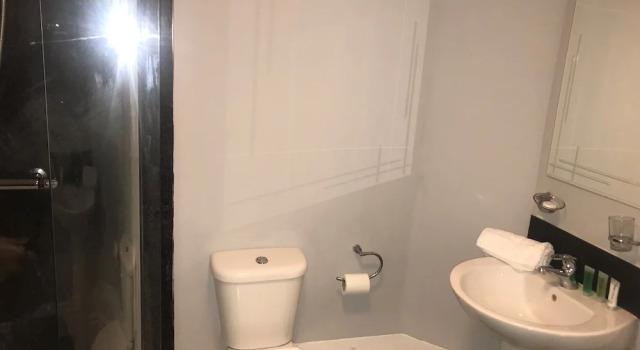 Номер Superior The White Lion Hotel