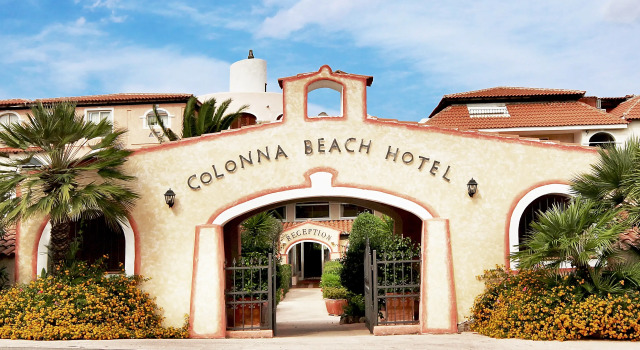 Colonna Beach Hotel, Book Hotel Hoteller i Emerald Coast med måltider, Halvpension / Fuldpension