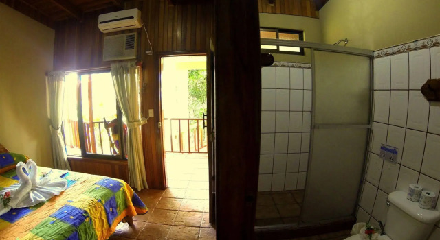 Poshtel Arenal, Varaa Hotelli Hotellit Alajuela uima-altaalla, Uima-allas