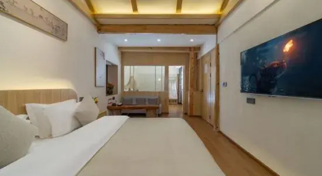Люкс Deluxe Qiyintang Slow Time Light Luxury Courtyard (Lijiang Ancient City Branch)