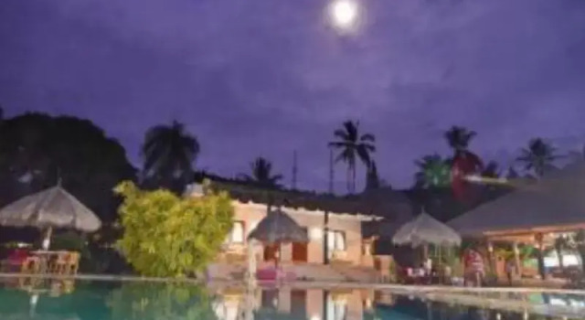 Pacific Beach Cottage, Book Vacation Home Hotels in Lombok with Parking, Parking