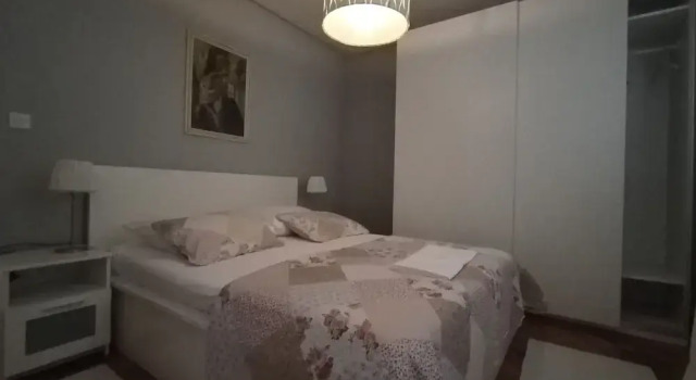 Apartments Zlata Rab, Prenota Appartamento Hotel a Isole Quarnerine con parcheggio, Parcheggio