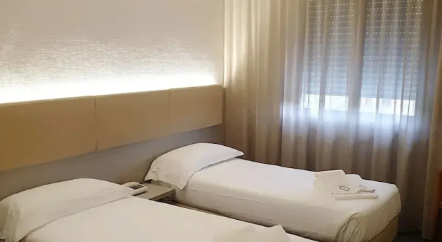 Двухместный номер Classic с балконом Hotel Augustus