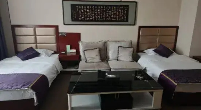 Deluxe suite Jinta Hotel