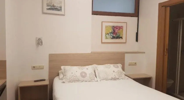 Pensión Atxiki, Rezerwuj Hotel Hotele w Baskonia z parkingiem, Parking