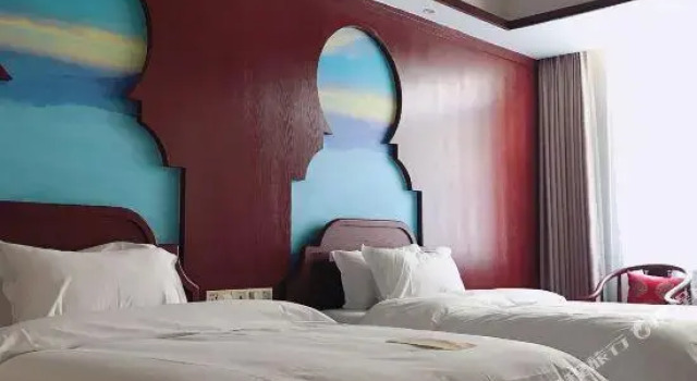 Pengba Shilixiang Hotel, Rezervovat Hotel Luding Sichuan