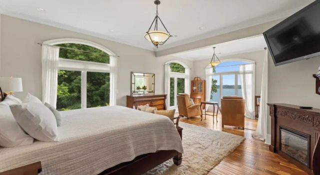 Flip Flop Therapy by Avantstay Lakefront Home w/ Game Room & Dock Access, Reserva ahora Hotel Mooresville Carolina del Norte