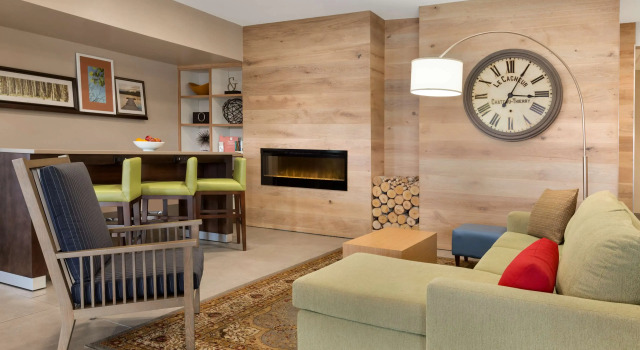 Country Inn & Suites by Radisson, Richmond West at I-64, VA, Prenota Hotel Hotel a Richmond con piscina, Piscina