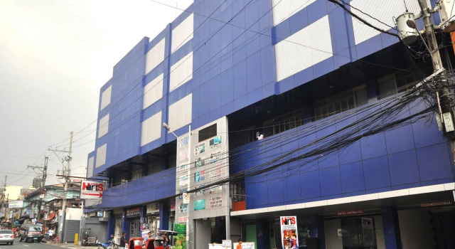 Harts Hotel Quezon City, Rezervovat Hotel Quezon City 