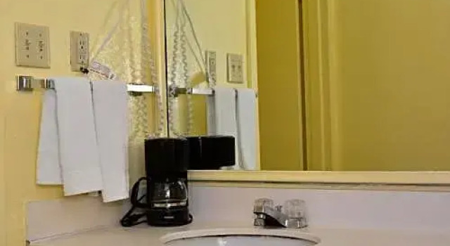 Номер Economy Motel 6 Chickasha, OK