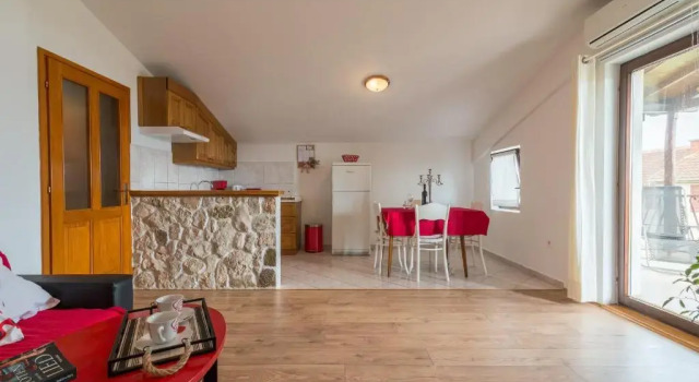 Апартаменты с видом на море Apartments Bepina