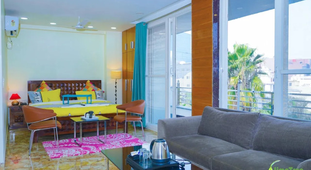 Номер Superior Lime Tree Hotel Near 32nd Milestone